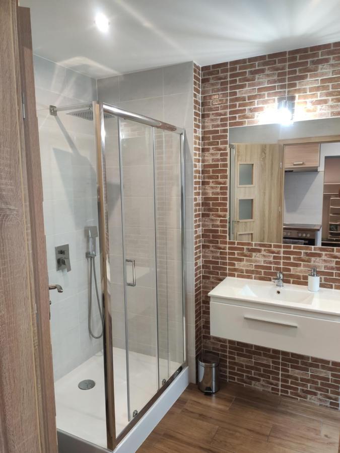 Centrum Apartament Old Town シュフィドニツァ エクステリア 写真